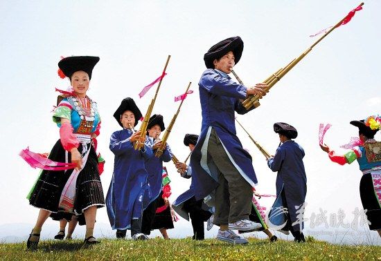到貴陽(yáng)觀賞苗族民俗表演 到貴陽(yáng)觀賞苗族民俗表演