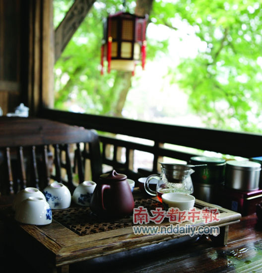 山中清涼，正適合避暑